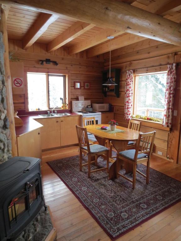 Blaeberry Mountain Lodge Golden Værelse billede